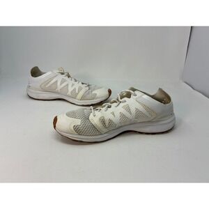The North Face Litewave Flow Lace II Women 7.5 White Tan Mesh Sneakers NF0A39IY